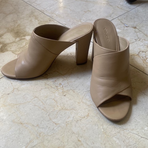 Vince Tan Leather Block Heel Slides - Picture 2 of 9